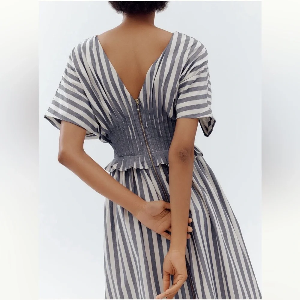 NWT By Anthropologie V-Neck Zip-Front Midi Dress - Picture 6 of 12